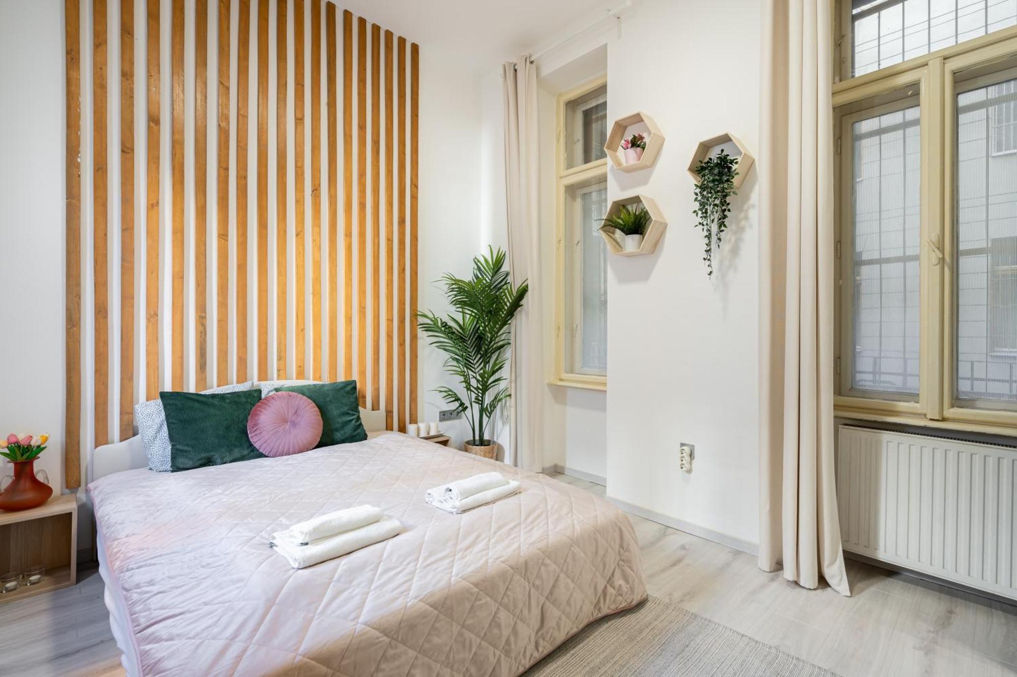 Myelegance Downtown Apartment Free Parking Boedapest Buitenkant foto